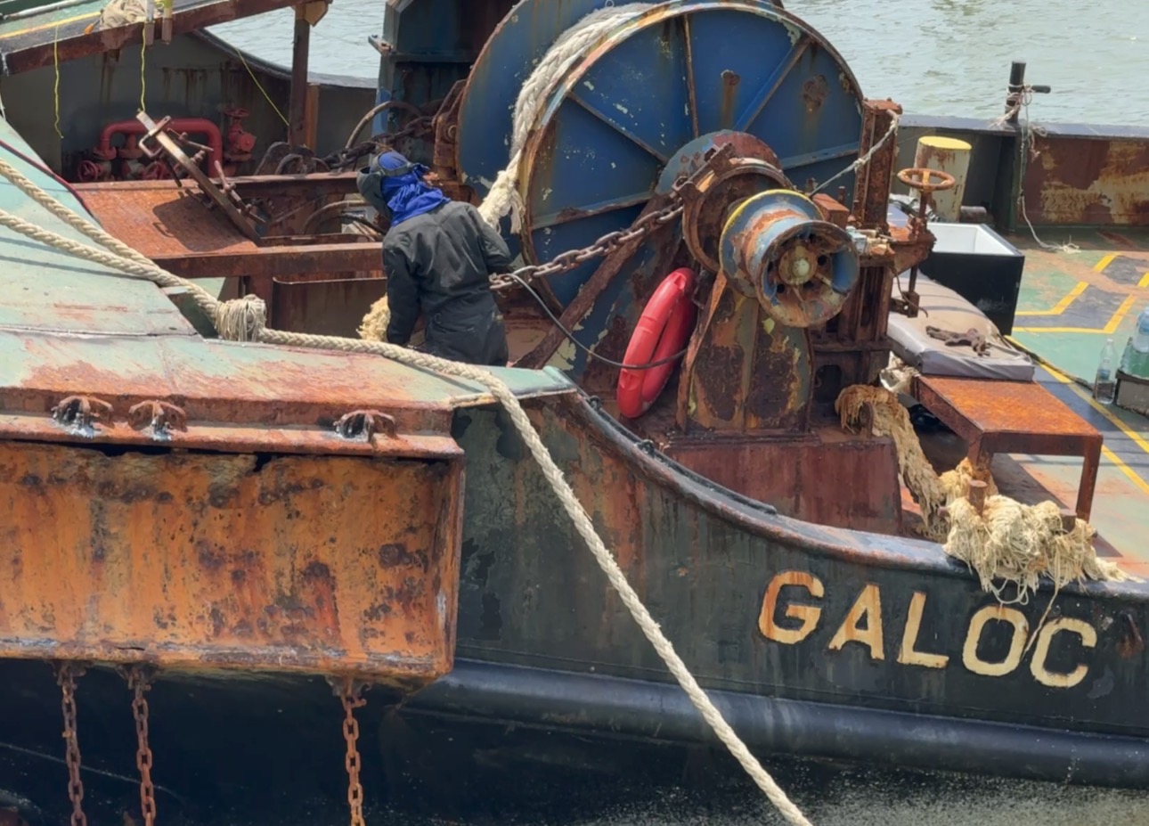 Galoc Wreck Removal